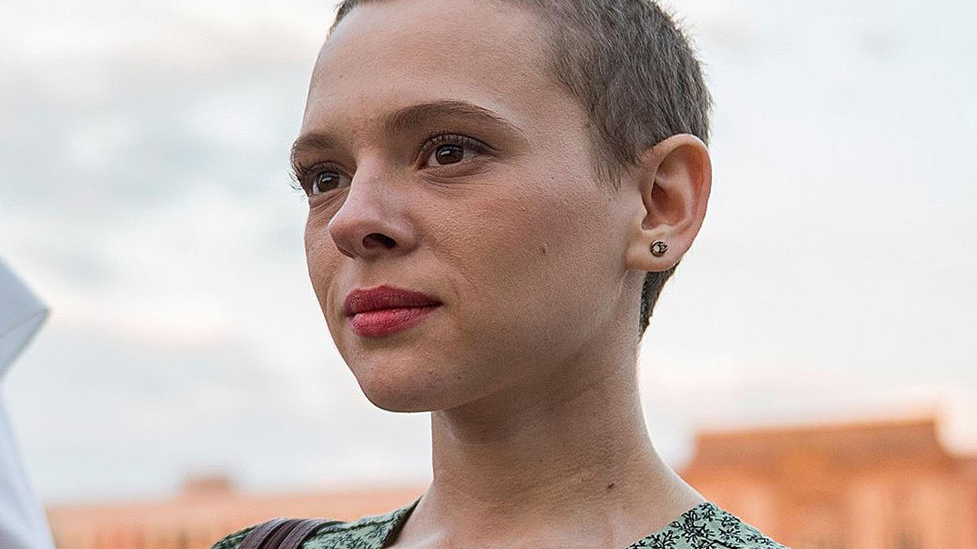 Chi è Shira Haas: biografia, carriera e filmografia dell'attrice israeliana protagonista di Unorthodox