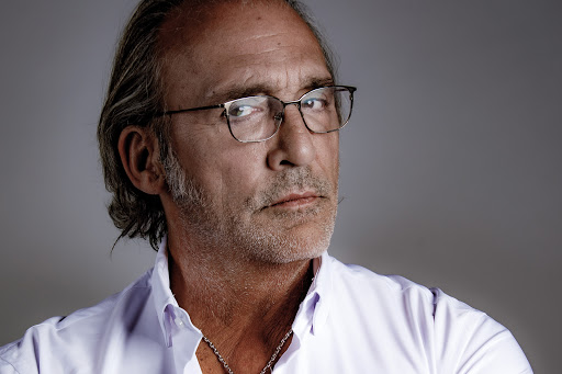 Luca Ward: le rivelazioni del doppiatore sul suo lavoro in Matrix