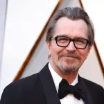 Chi è Gary Oldman: biografia, carriera e filmografia dell'attore candidato ai Premi Oscar 2021 per il suo ruolo in Mank