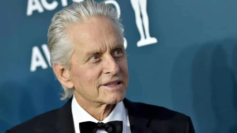 Michael Douglas: 76 anni ancora sul set, le parole della star di Basic Instinct