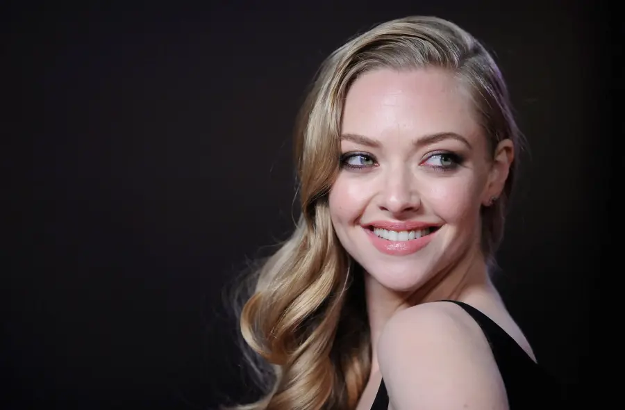 Chi è Amanda Seyfried: biografia, carriera e filmografia dell'attrice candidata ai Premi Oscar 2021