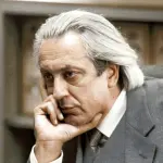 Chi è Alberto Di Stasio: biografia e carriera dell'attore che interpreta Sergio Vannucci in Boris