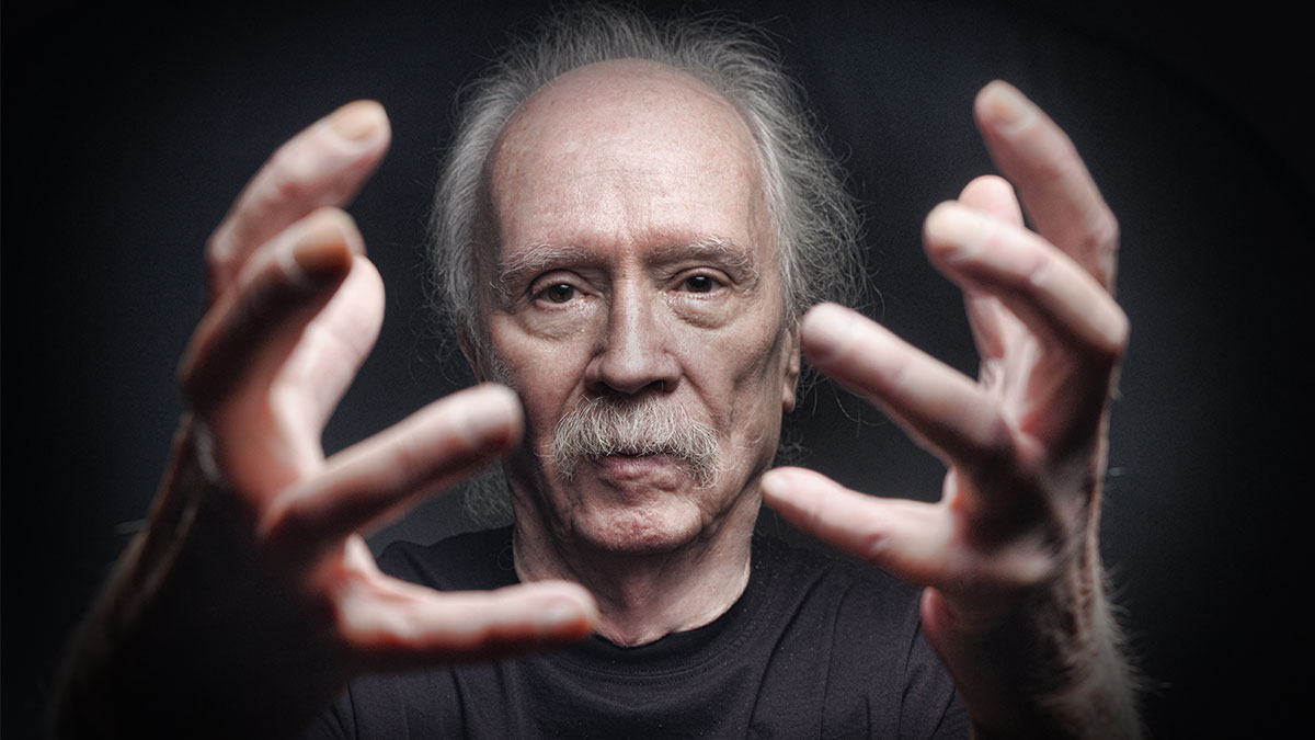 John Carpenter: il regista di Halloween torna alla regia dopo anni di inattività