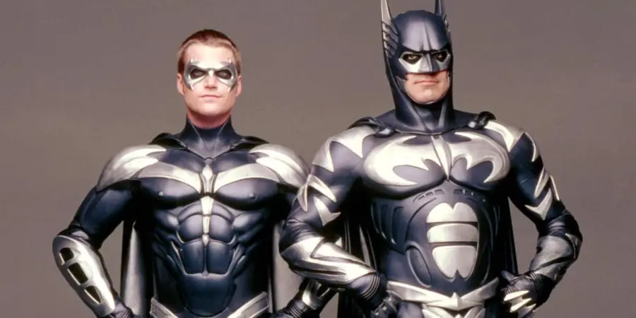 George Clooney su Batman e Robin: "Fa male fisicamente guardare quel film"