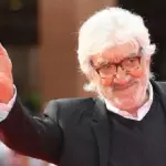 Chi era Gigi Proietti, attore di Febbre da cavallo e mattatore della commedia italiana