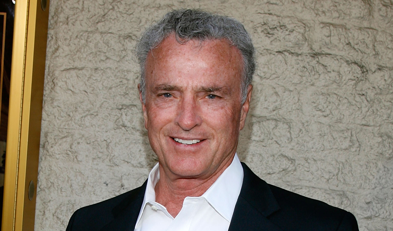 Kevin Dobson: muore a 77 anni l'attore di Kojak e Knots Landing