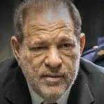 Harvey Weinstein, ex produttore cinematografico, condannato a 23 anni di carcere