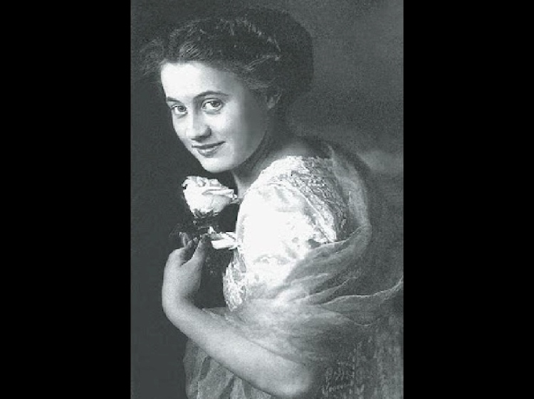 Il caso di Dorothy Gibson: l'attrice che ha recitato in un film sul Titanic solo un mese dopo essere sopravvissuta al disastro