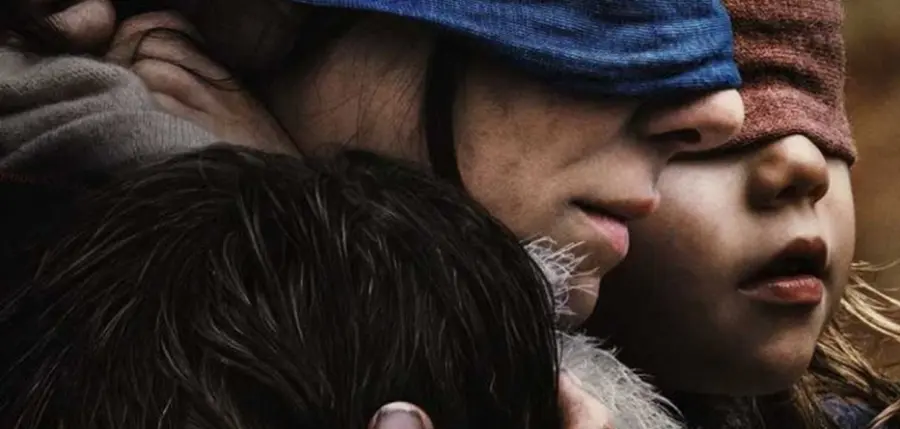 Bird Box: Netflix rimuove i filmati reali del disastro di Lac-Mégantic