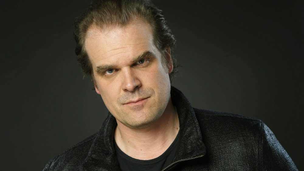 David Harbour: la star di Stranger Things prenderà parte al cast di Black Widow