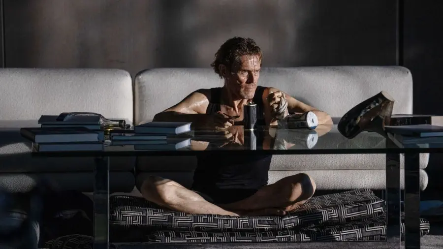 Online il primo trailer del nuovo film con Willem Dafoe: Inside