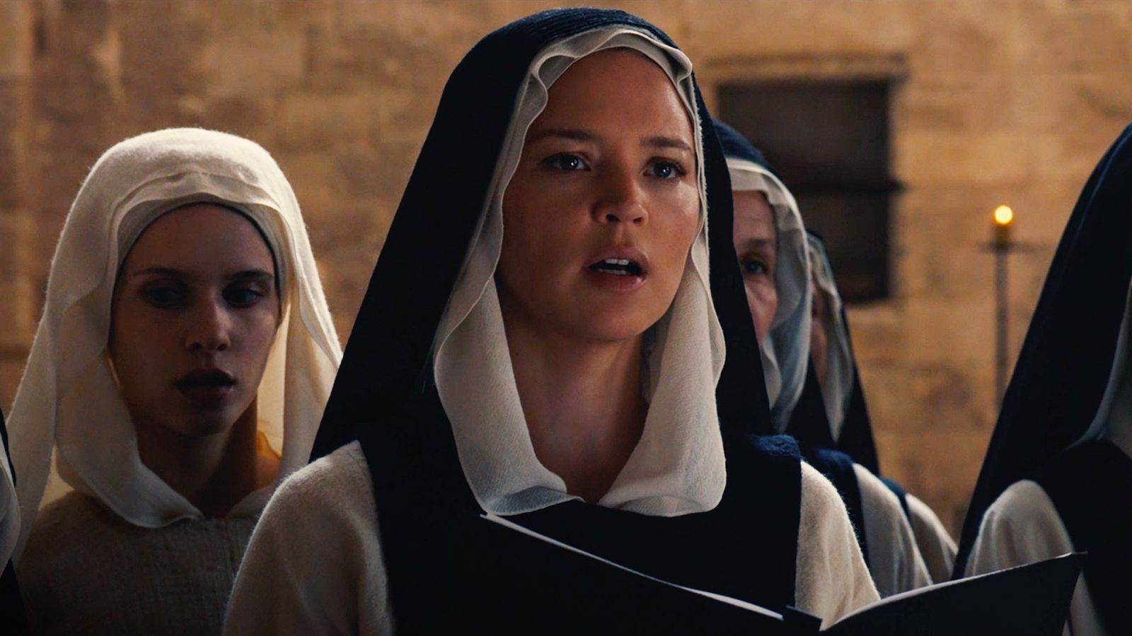 Recensione - Benedetta: il nuovo film di Paul Verhoeven