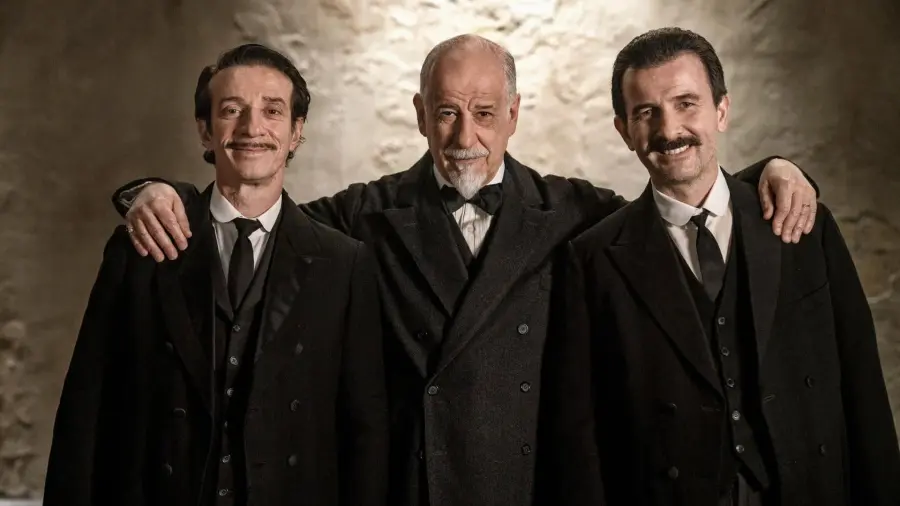 Recensione − La Stranezza: il film su Pirandello