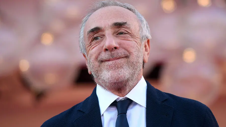 Chi è Silvio Orlando: biografia, carriera e filmografia dell'attore italiano