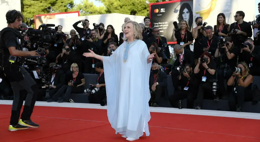 Venezia 79, le parole di Hillary Clinton su aborto, Meloni e Putin
