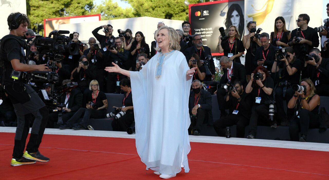 Venezia 79, le parole di Hillary Clinton su aborto, Meloni e Putin