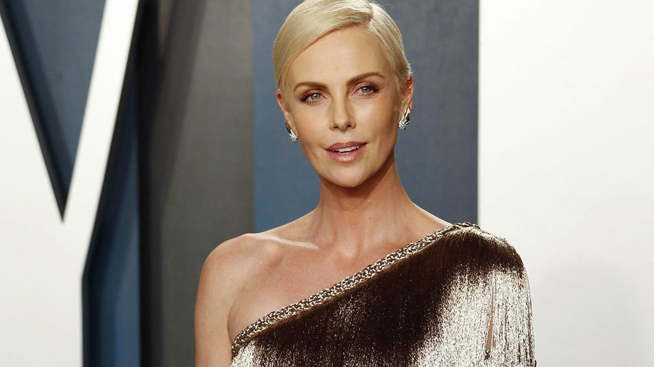 Chi è Charlize Theron: biografia, carriera e filmografia dell'attrice di Fast &amp; Furious 9