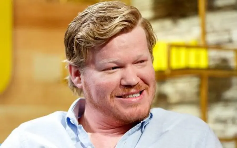 Jesse Plemons: biografia, carriera e filmografia dell'attore di George Burbank in Il potere del cane
