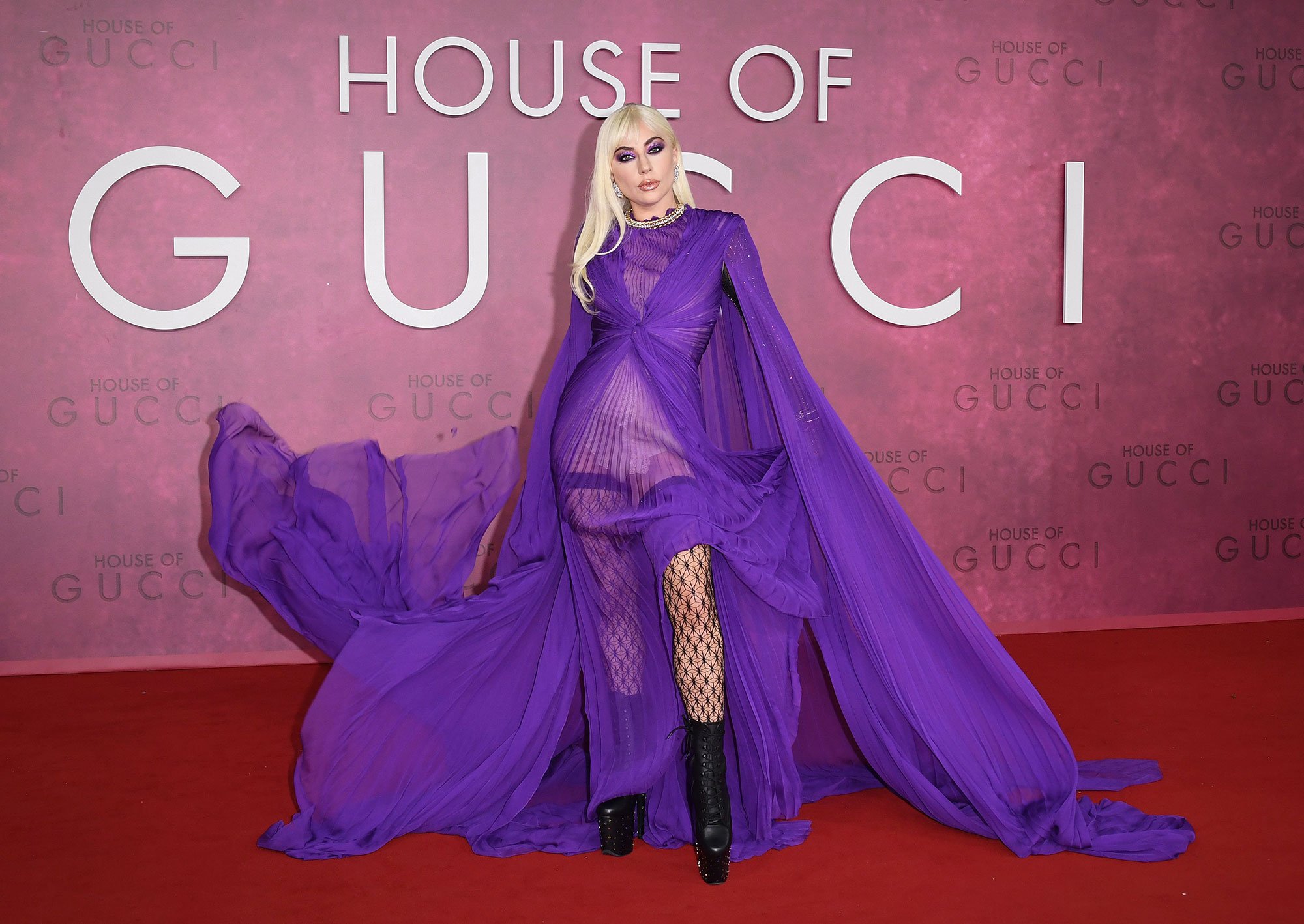House of Gucci: Lady Gaga e le sue provocazioni durante la première londinese del film di Ridley Scott