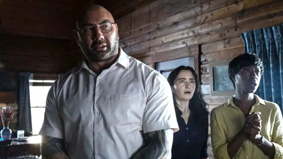 Recensione - Bussano alla porta: il nuovo film di Shyamalan