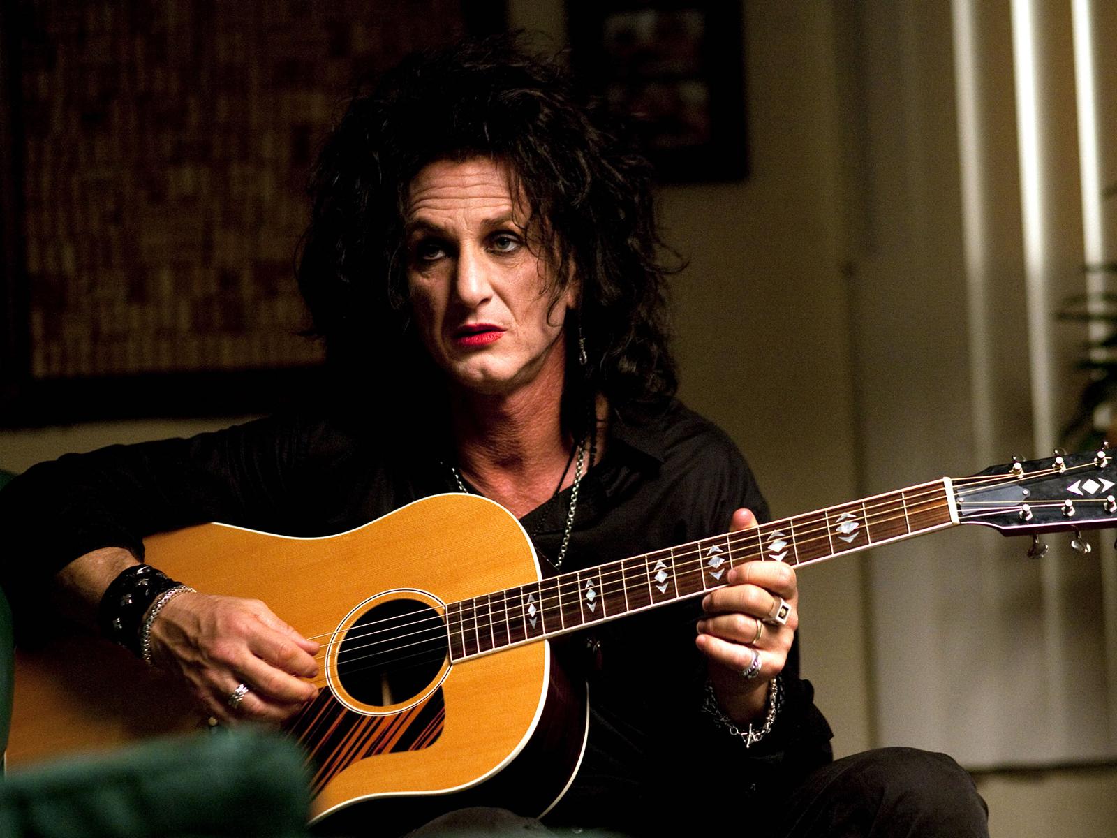 This Must Be The Place: Paolo Sorrentino e il senso dell'abbandono (Recensione)