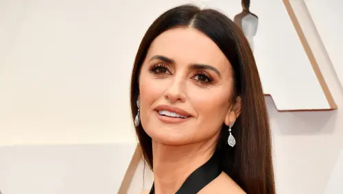 Biografia e filmografia di Penélope Cruz: il suo ultimo film aprirà la Mostra di Venezia 2021