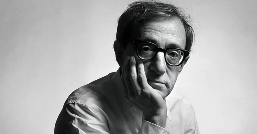 Woody Allen, biografia e filmografia del monumentale regista americano