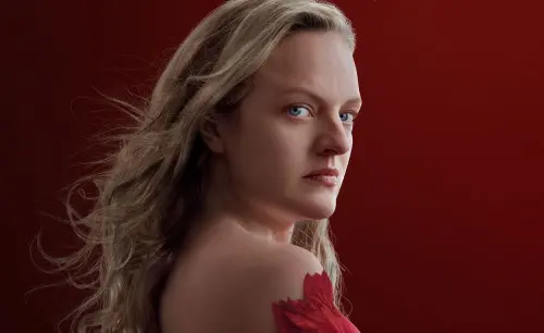Chi è Elizabeth Moss: biografia, carriera e filmografia dell'attrice di The Handmaid's Tale