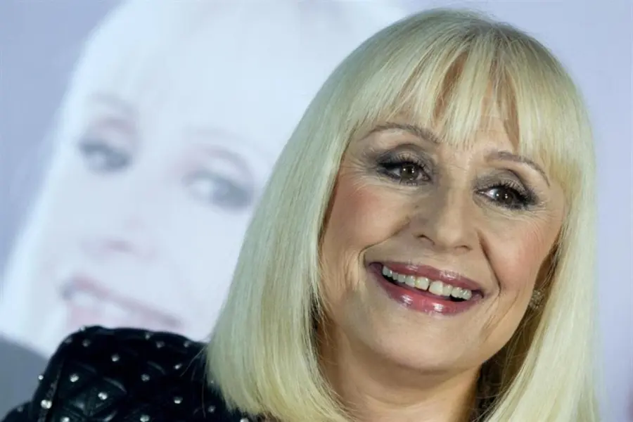 Raffaella Carrà al cinema: tutti i film in cui ha recitato la regina della televisione