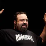 Chi è Massimiliano Bruno: biografia, carriera e filmografia dell'attore e sceneggiatore italiano