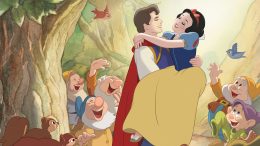 Il bacio non consensuale di Biancaneve e non solo: tutte le (a volte assurde) polemiche che hanno riguardato la Disney